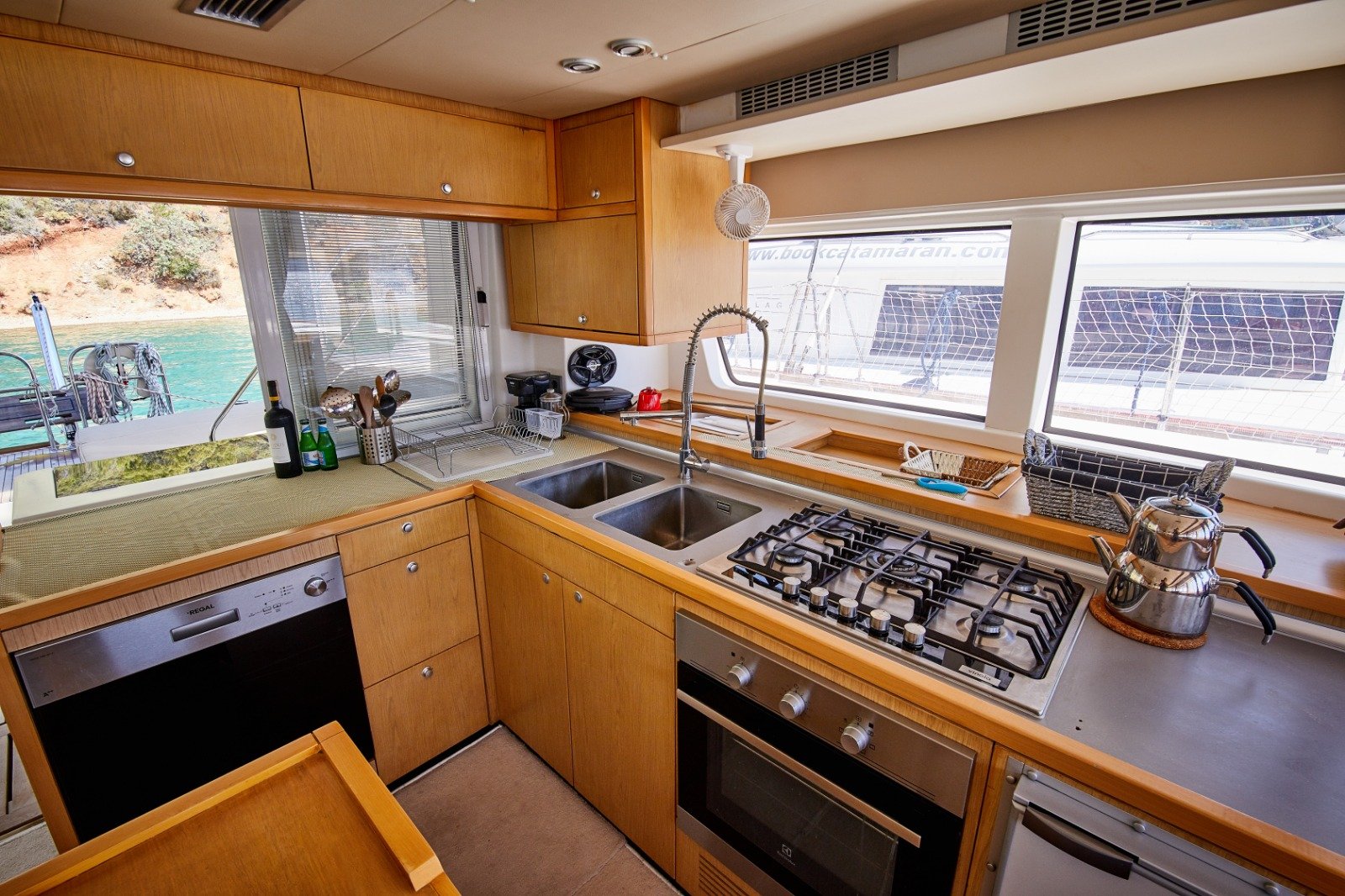 Beneteau Lagoon 52F foto 10