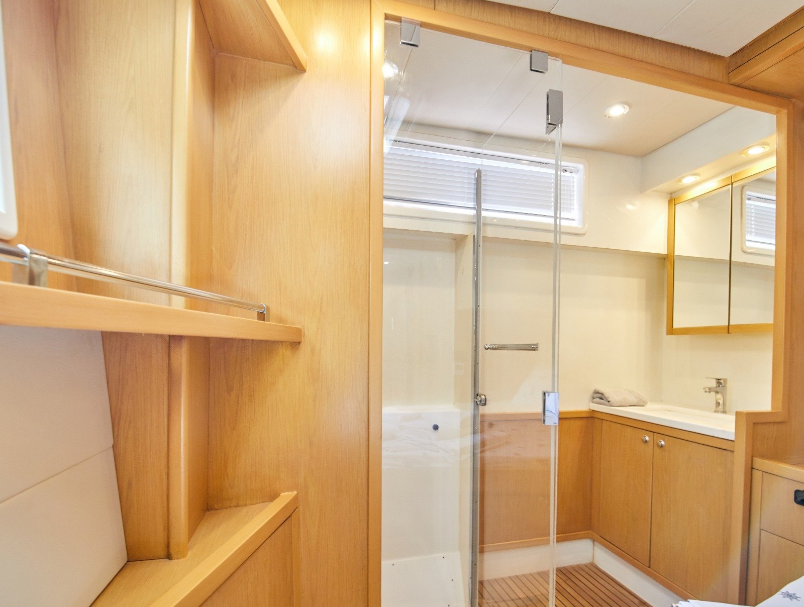 Beneteau Lagoon 52F foto 16