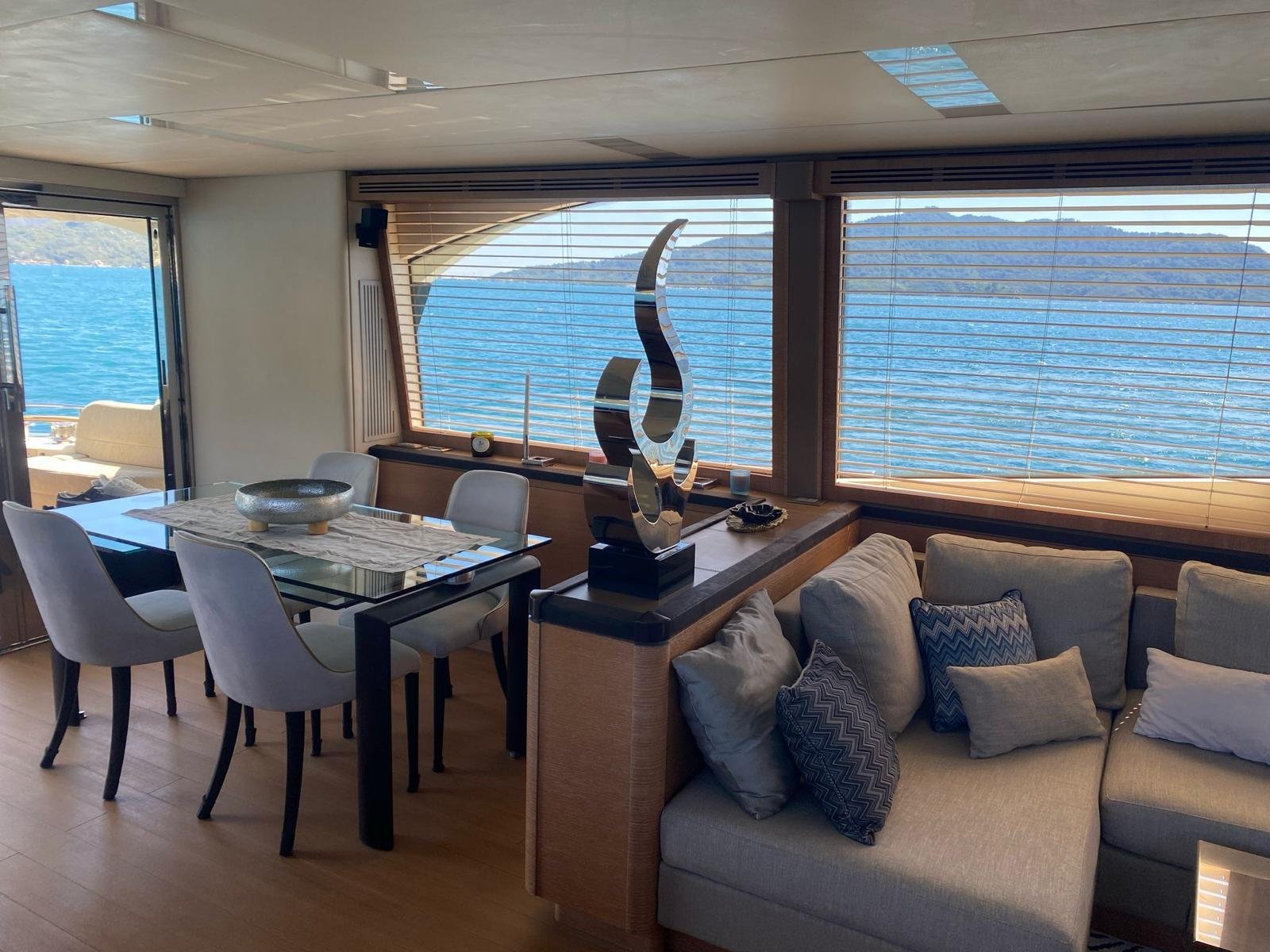 Monte Carlo Yacht 76 foto 4
