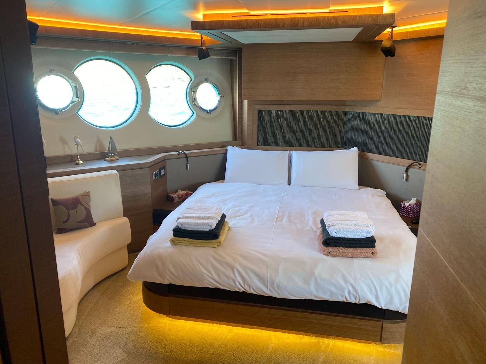 Monte Carlo Yacht 76 foto 7
