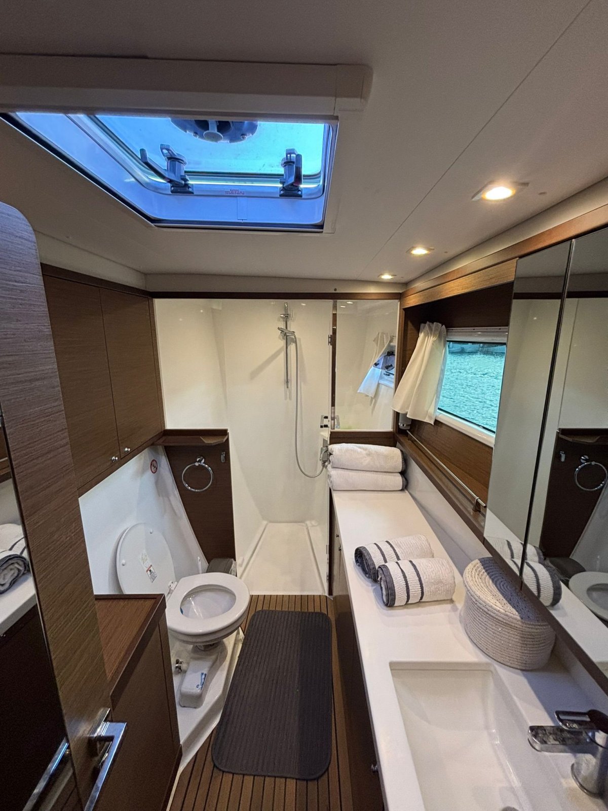 BENETEAU LAGOON 450F foto 12