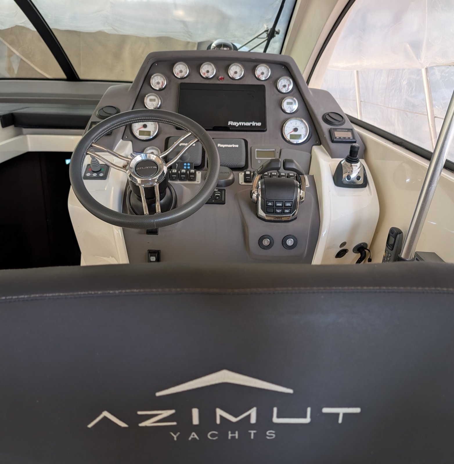 AZIMUT GOBBI ATLANTIS 44 foto 5