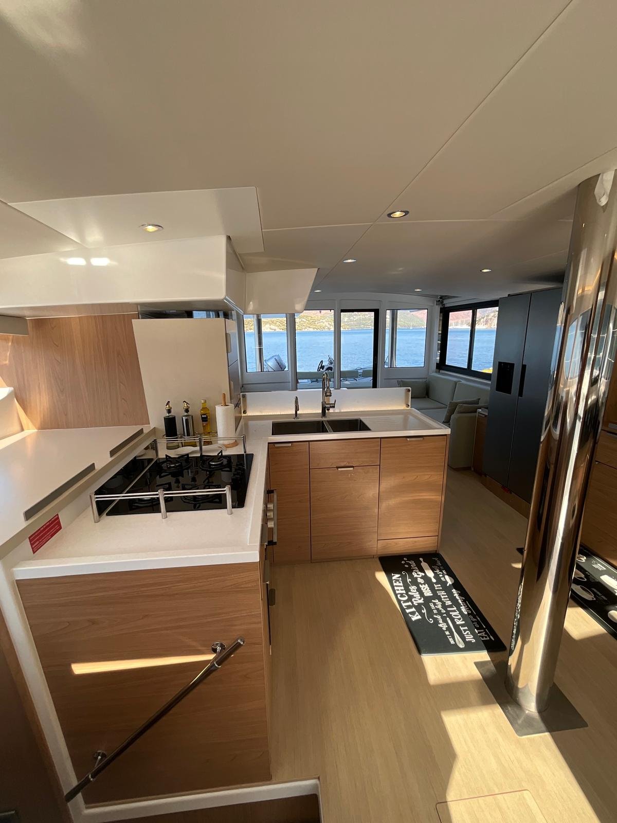 CATANA GROUP BALI 4.8 foto 4