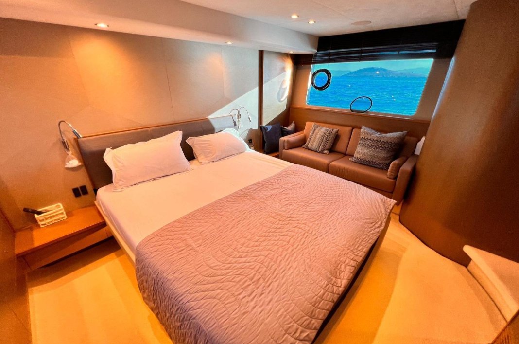 Princess Yachts F52 foto 12