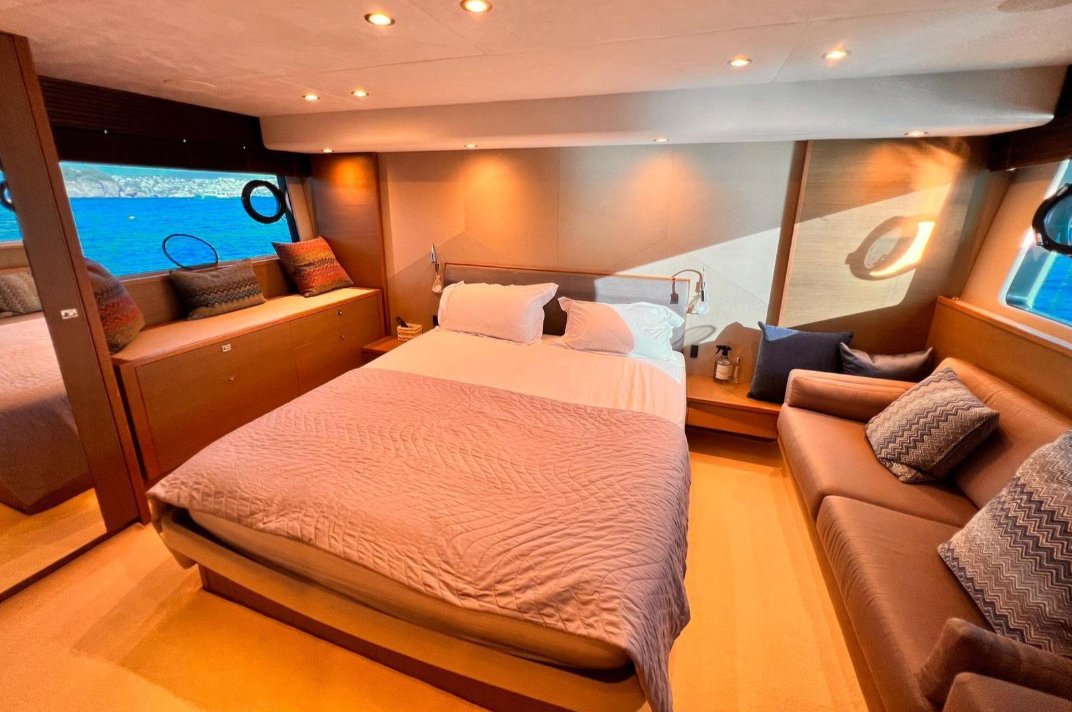 Princess Yachts F52 foto 13